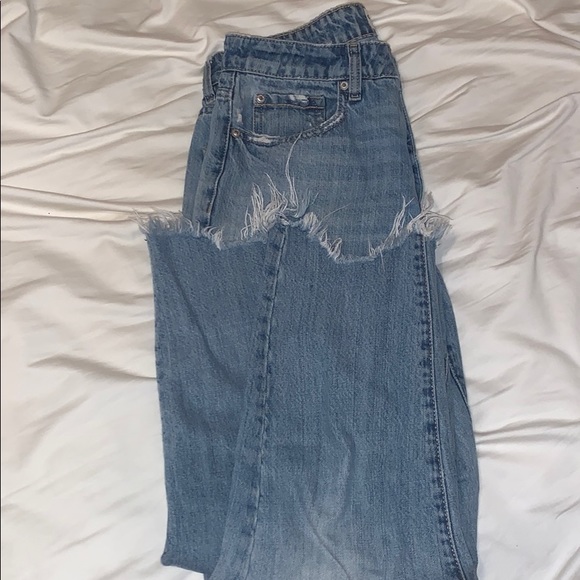 Garage Boyfriend Jeans Distressed Bottoms - Picture 2 of 4